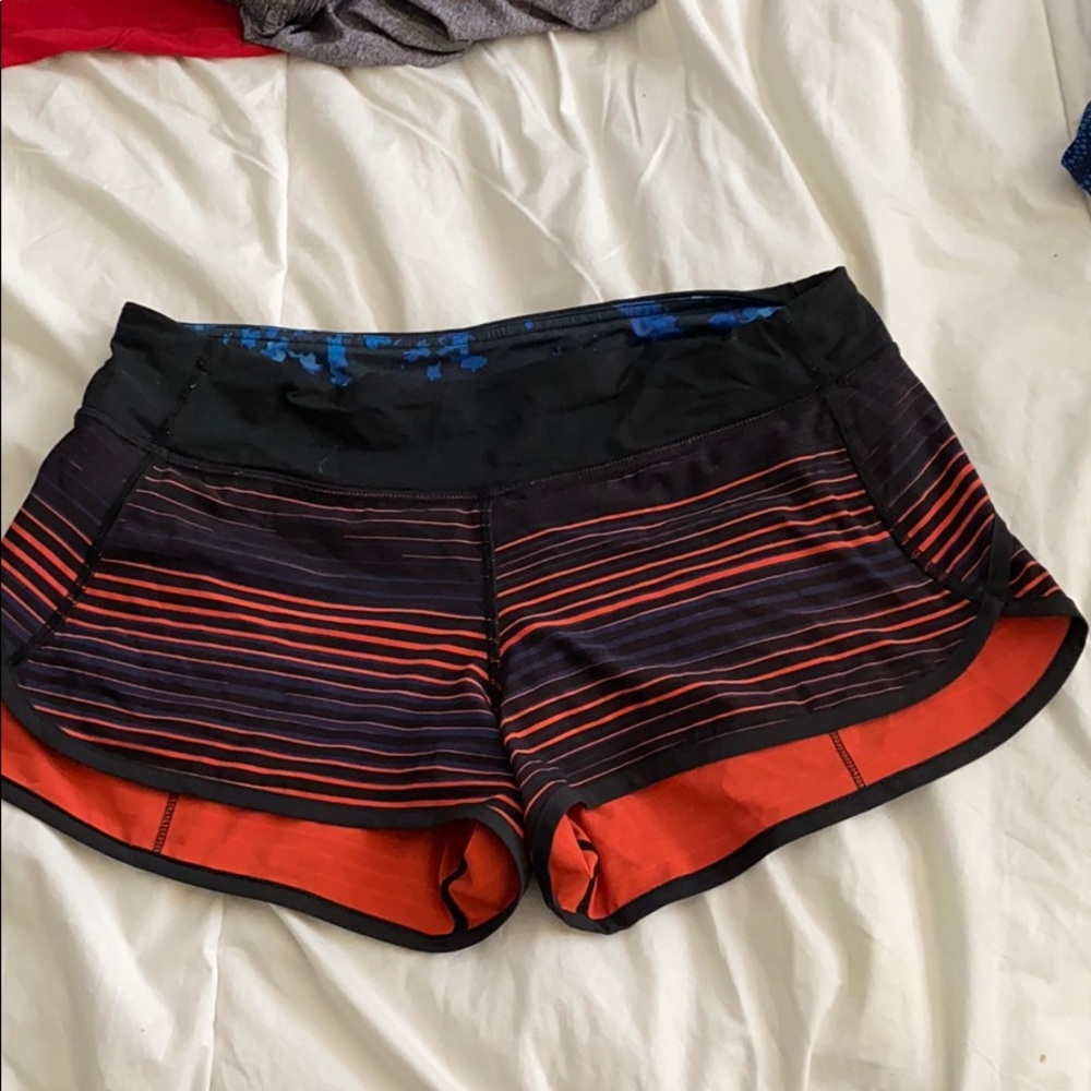 Lululemon running short size 6